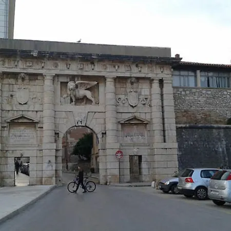 Idassa Old Town - Self Check In Zadar
